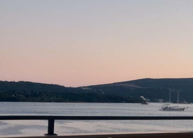 Tondo Daire Tivat Dış mekan fotoğraf